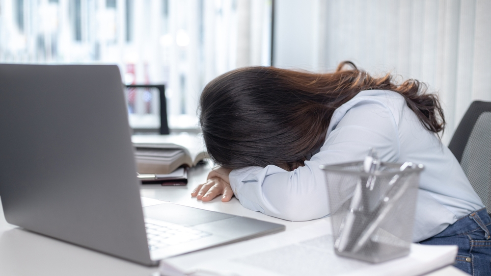 SIGNS YOUR MIND IS BURNED OUT AND ASKING FOR HELP