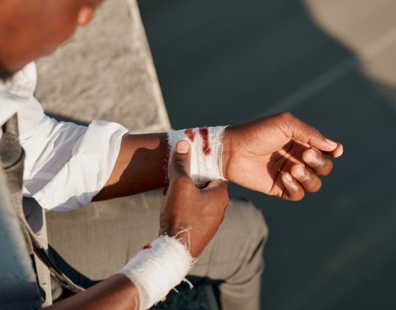 Know The Deep-Seated Emotional Pain Behind Self-Harm Behaviors